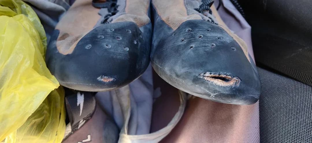 It's too late - image 4